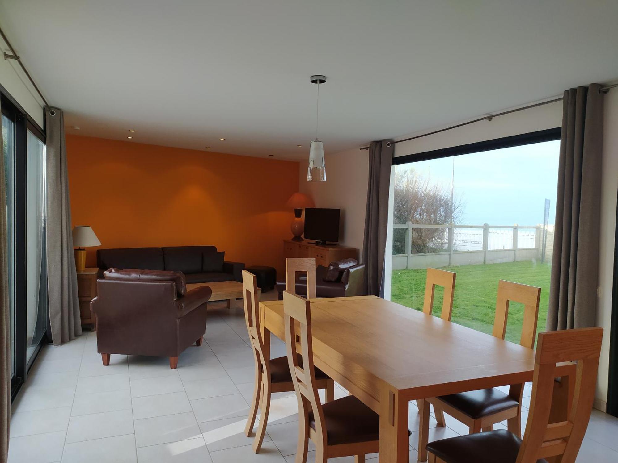 Gites " Arromanches" Ou "Bord De Mer Pmr" 2 Chambres En Front De Mer A Asnelles , 3Km D'Arromanches, 10Km De Bayeux ภายนอก รูปภาพ